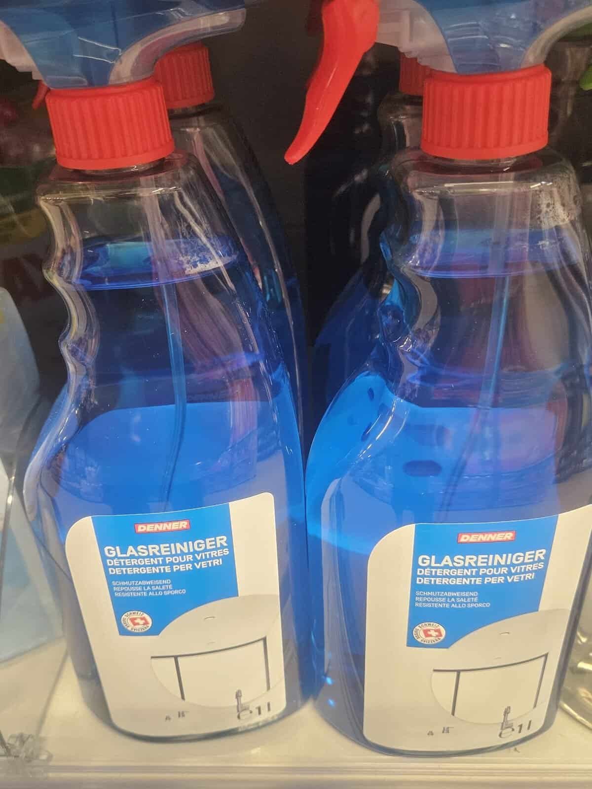 Glasreiniger für Balkongeländer