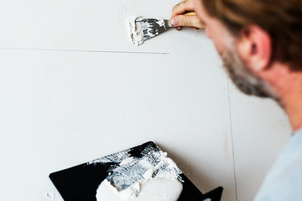 Kleine Arbeiten an Wänden